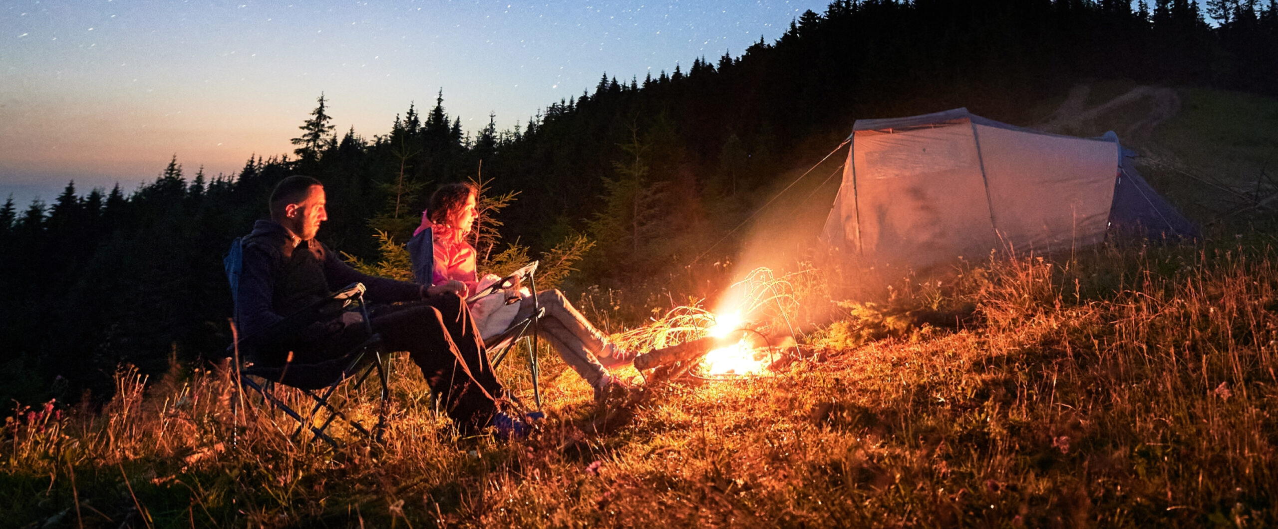 キャンプファイヤー